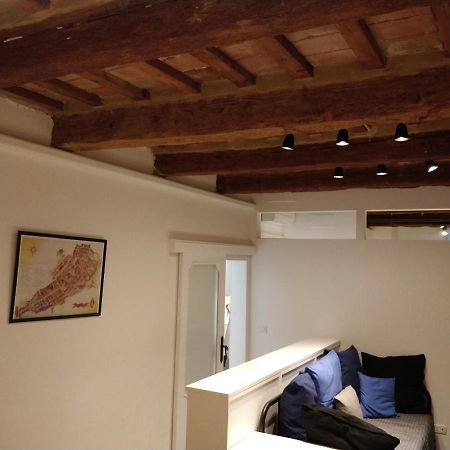 Isi Guesthouse 29 Iesi Ngoại thất bức ảnh