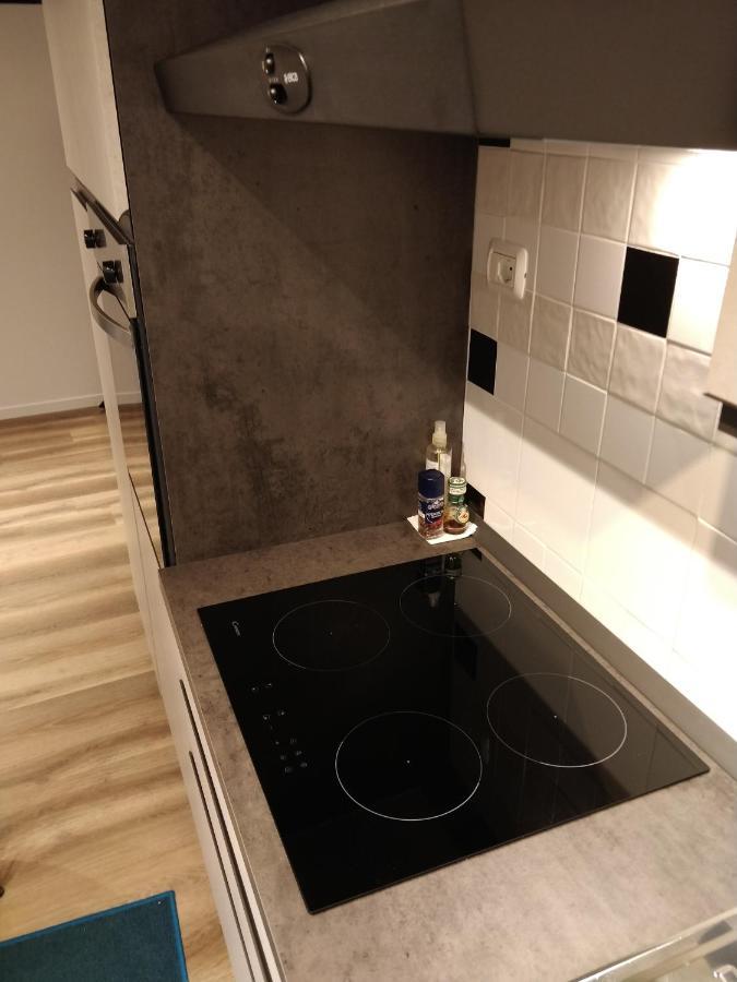 Isi Guesthouse 29 Iesi Ngoại thất bức ảnh