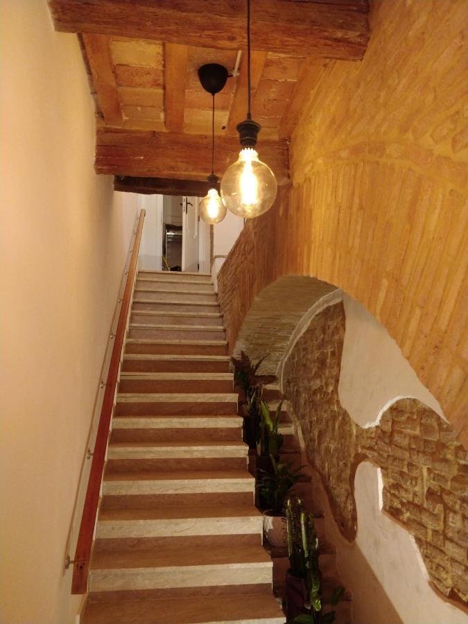 Isi Guesthouse 29 Iesi Ngoại thất bức ảnh