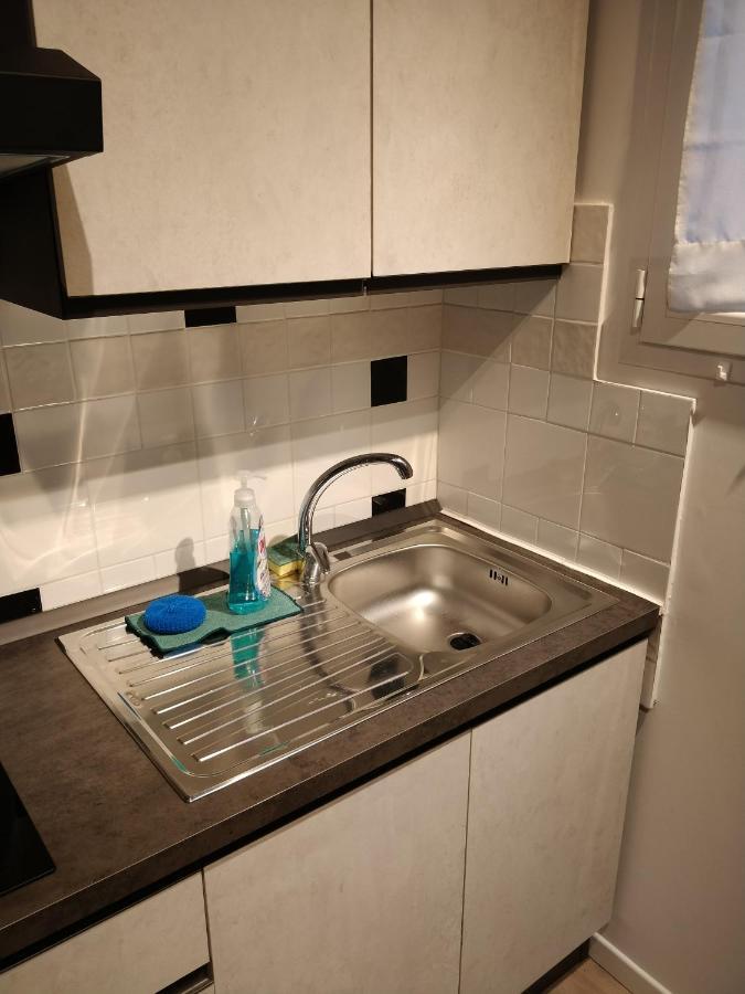 Isi Guesthouse 29 Iesi Ngoại thất bức ảnh